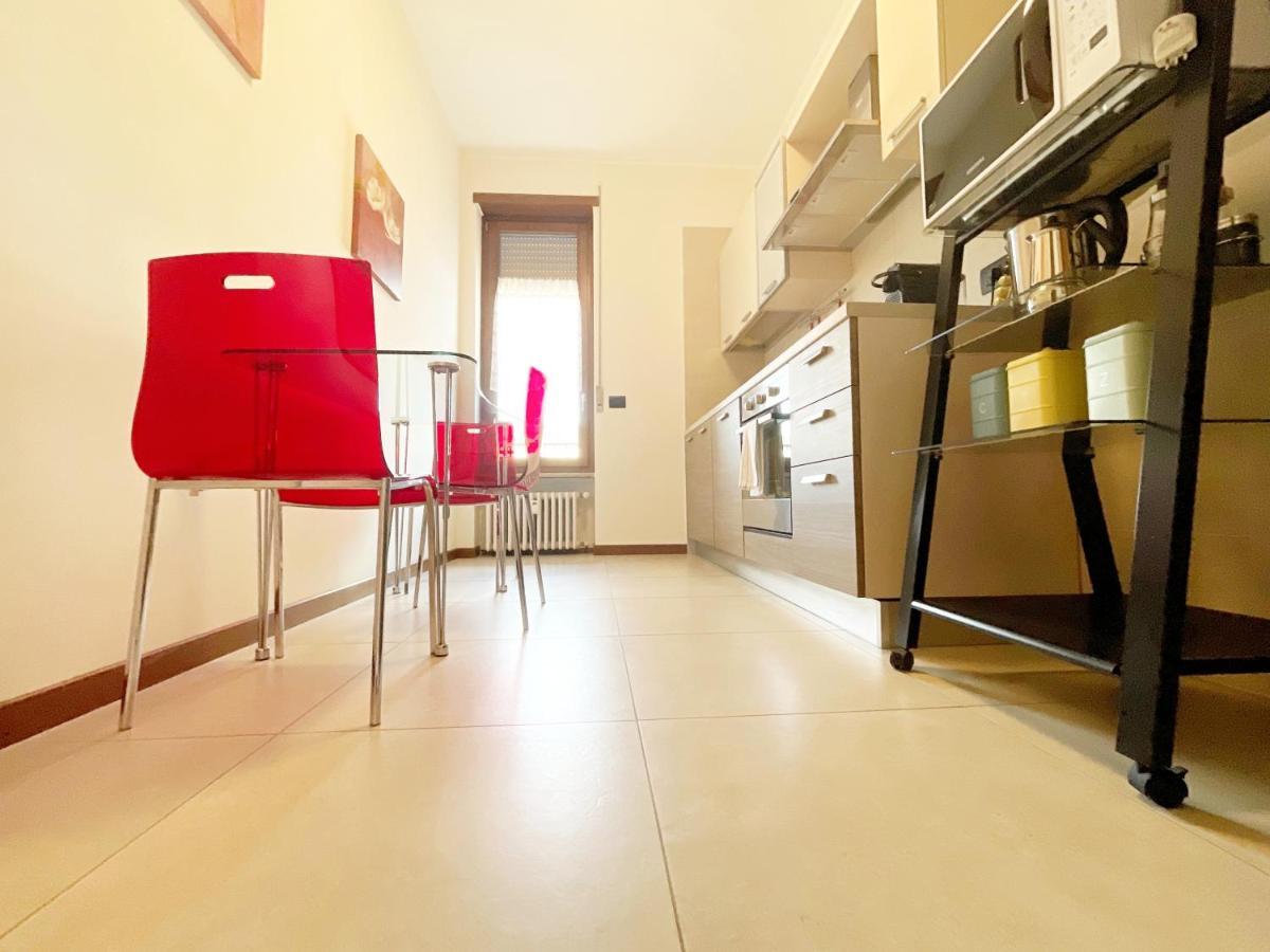 Best Way Rent - Elegante Loft Con Terrazzo Milan Luaran gambar